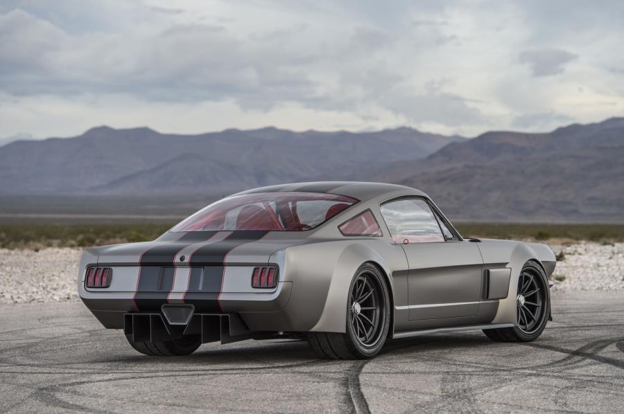  Ford Mustang Vicious by Timeless Kustoms 2016 года  (фото 2 из 17)
